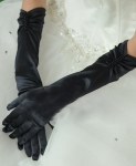 Черные перчатки до локтя