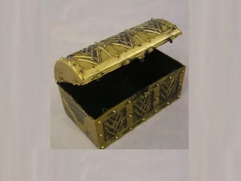 Сундук для сокровищ маленький